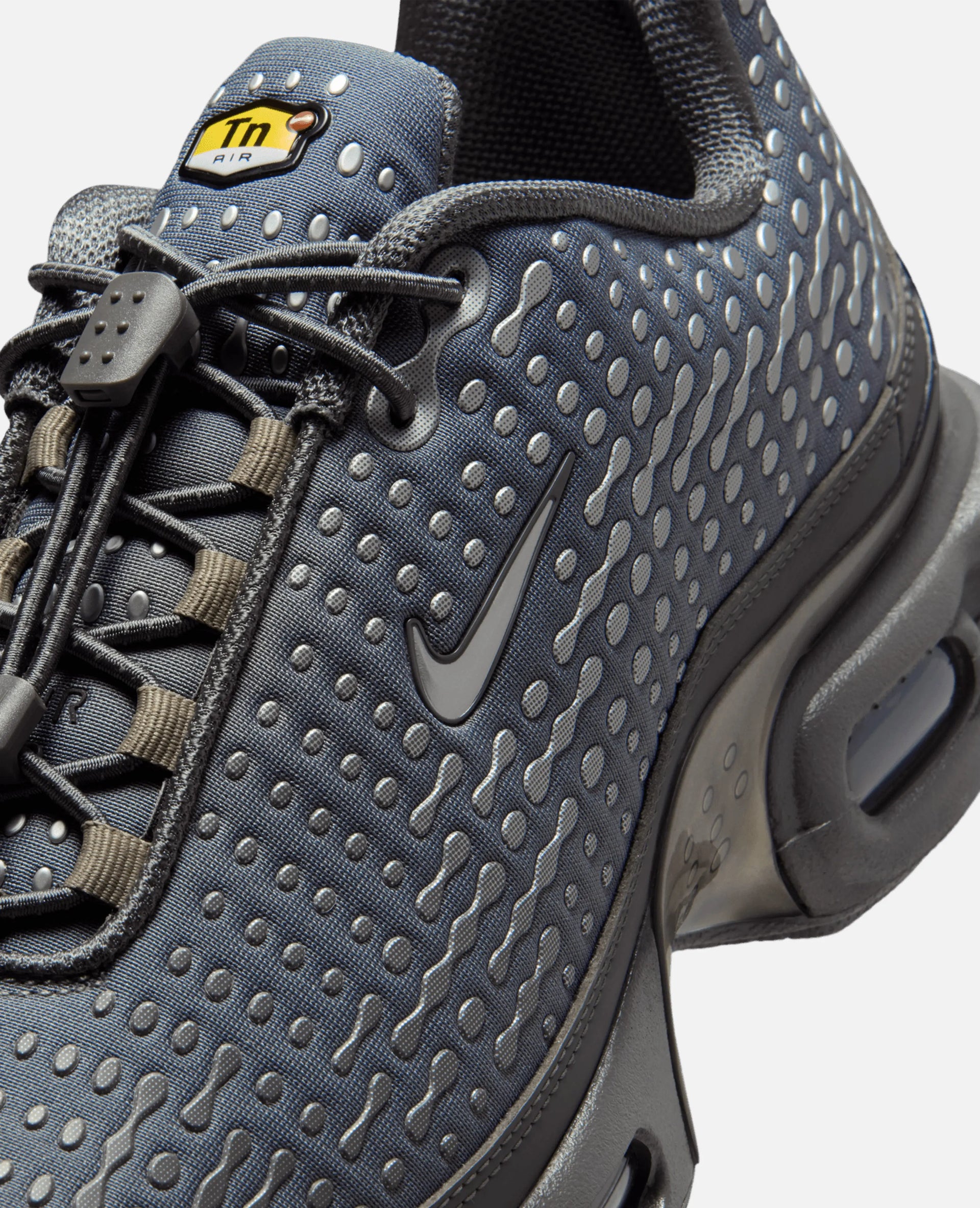 Nike Air Max Plus VII (SMOKE GREY/METALLIC SILVER-IRON GREY) Nike