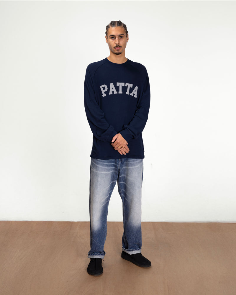 full body model shot of the mesh arc longsleeve in navy