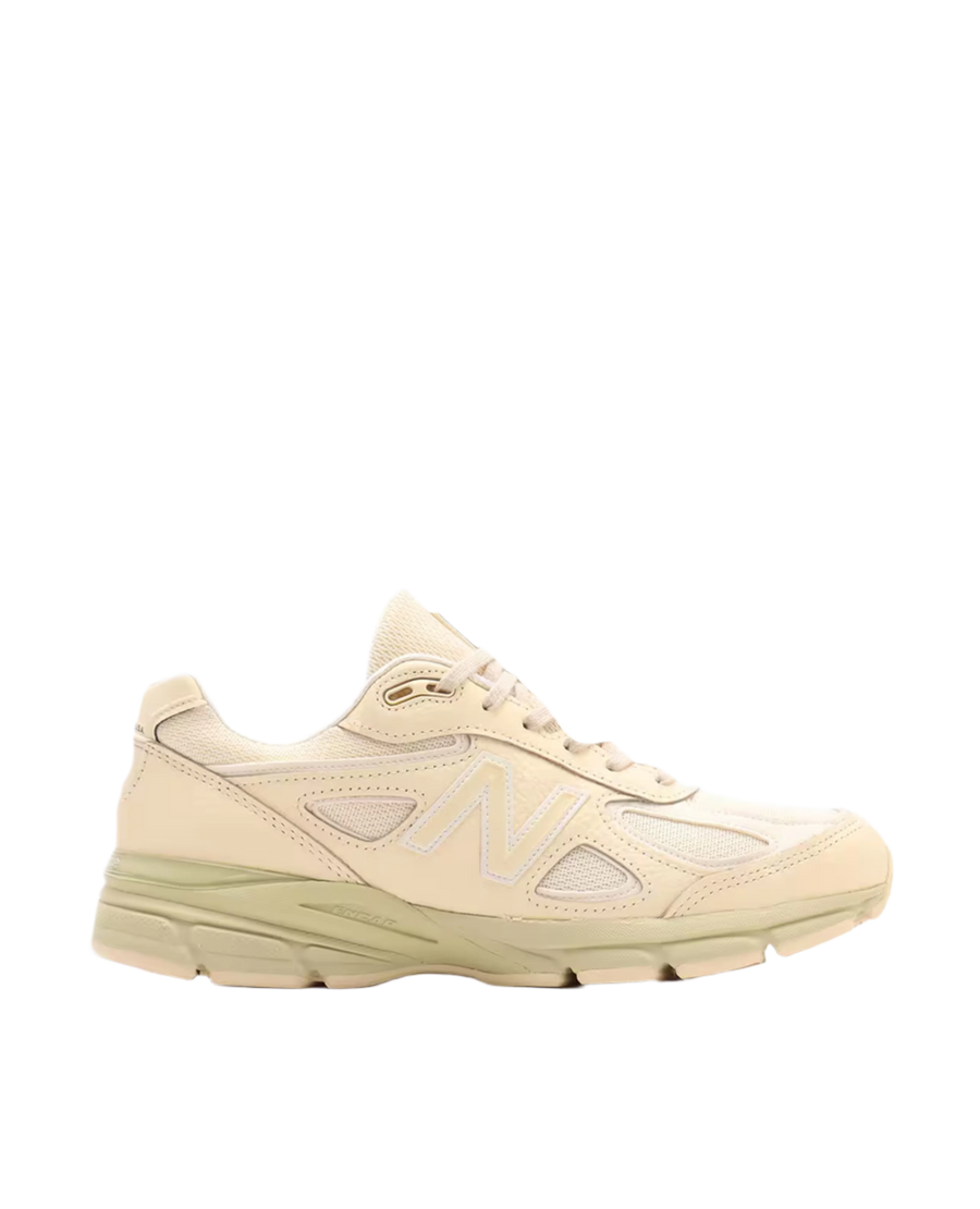 New Balance 990v4 - Sneakers by Patta