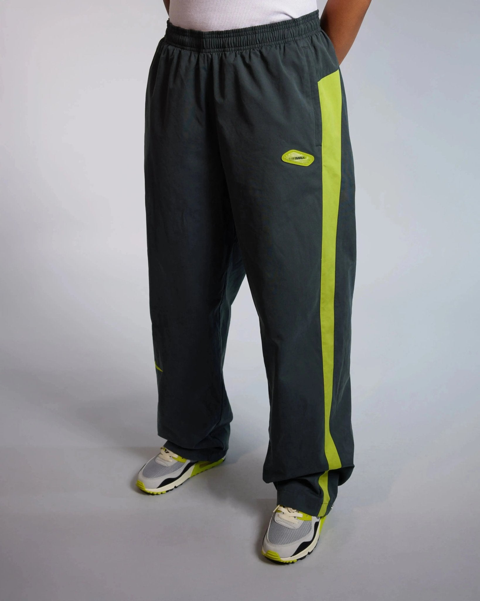 Patta x Nike NRG Track Pant (Black/Cyber) - Patta